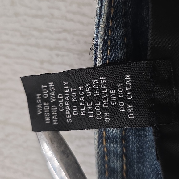 INC Women’s Crop Denim Jacket with Embellished Collar. Size L - Picture 9 of 9